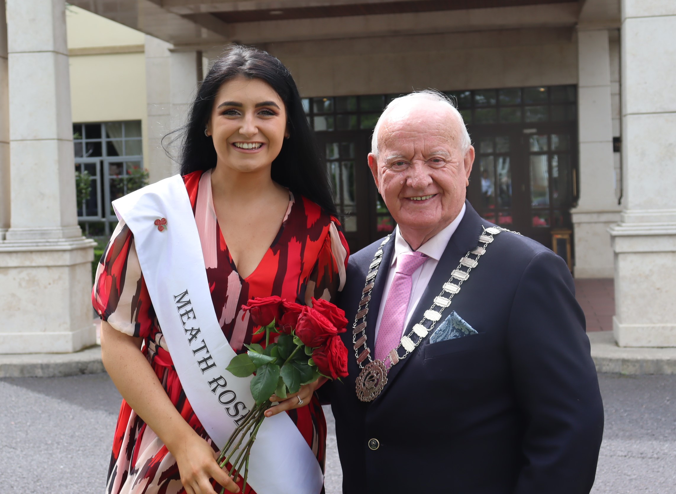 Meath Rose Lane Galvin pictured with Cathaoirleach Cllr. Tommy Reilly