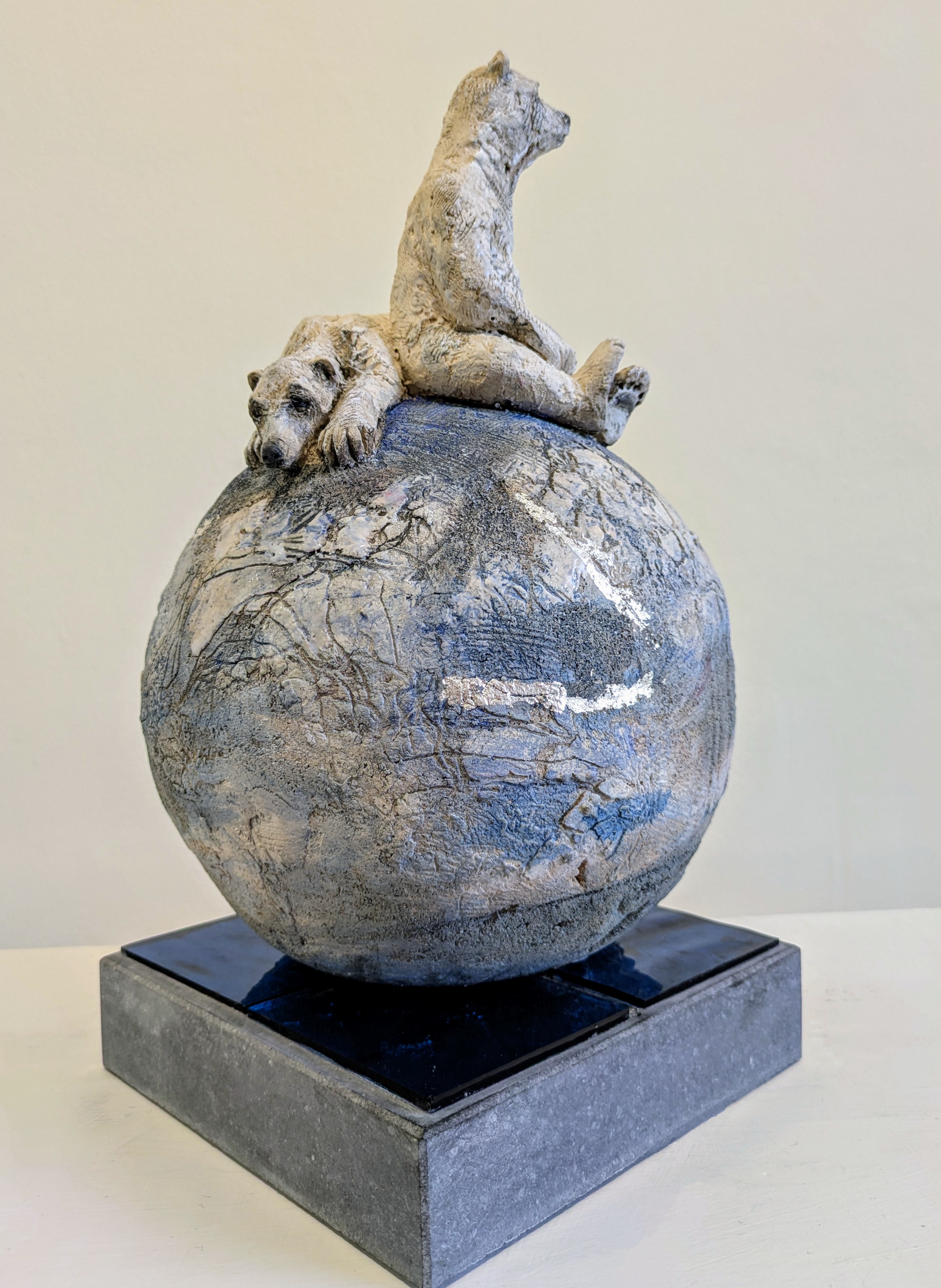 22. Polar Bears 18x18x36