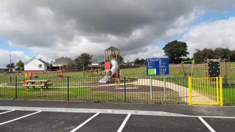 Lobinstown playground 01